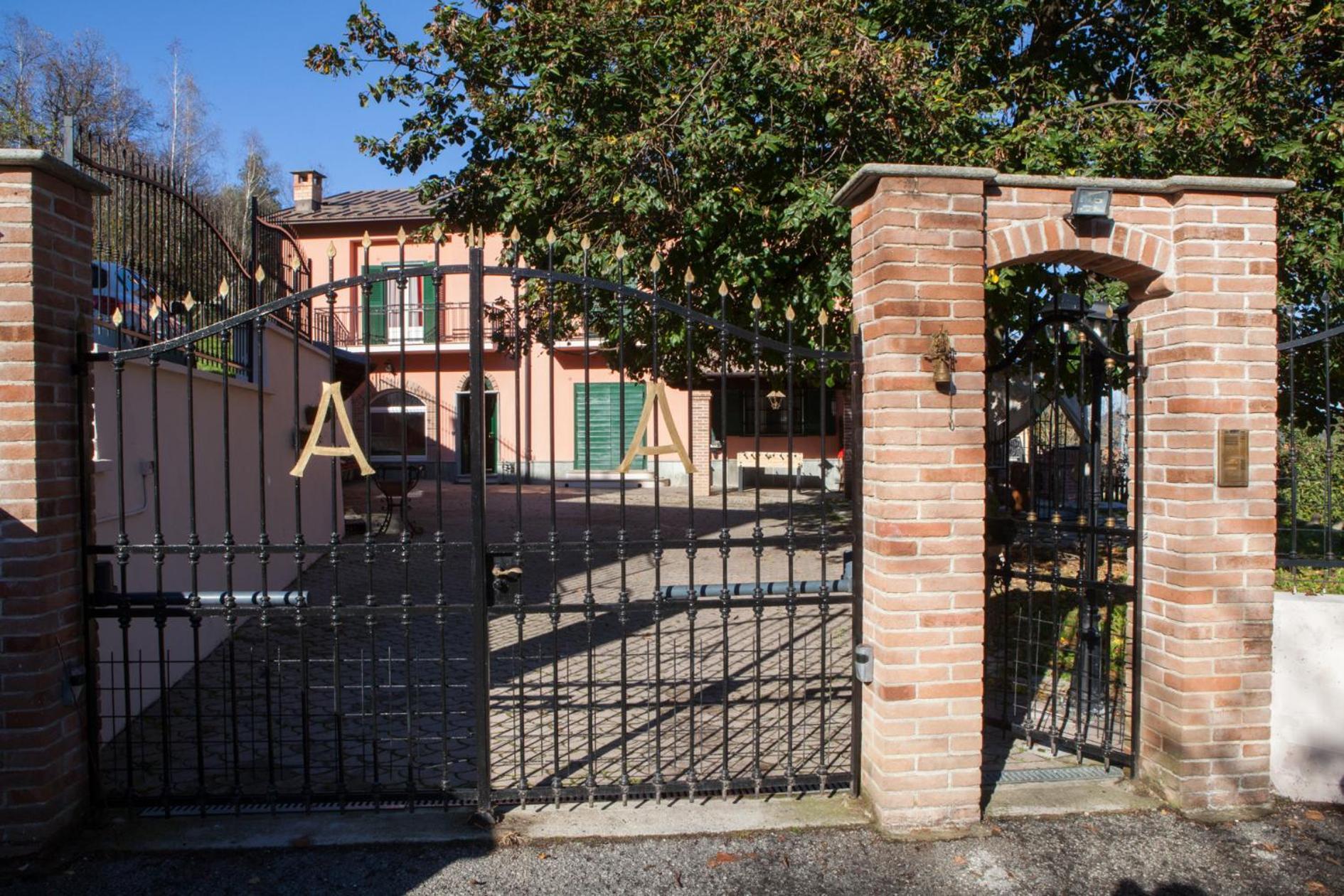 B&B Casa Dell'Orso Lurisia Exteriér fotografie
